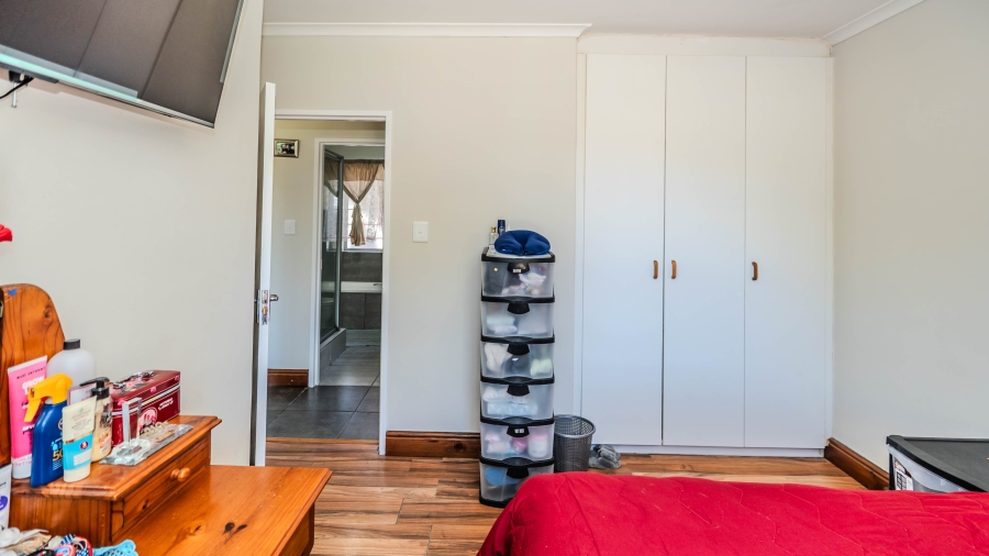 2 Bedroom Property for Sale in Kleinbron Park Western Cape